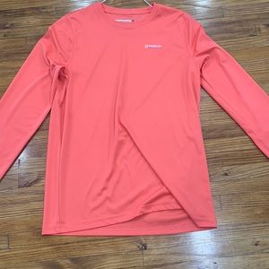 Brand new never worn Magellan long sleeve shirt